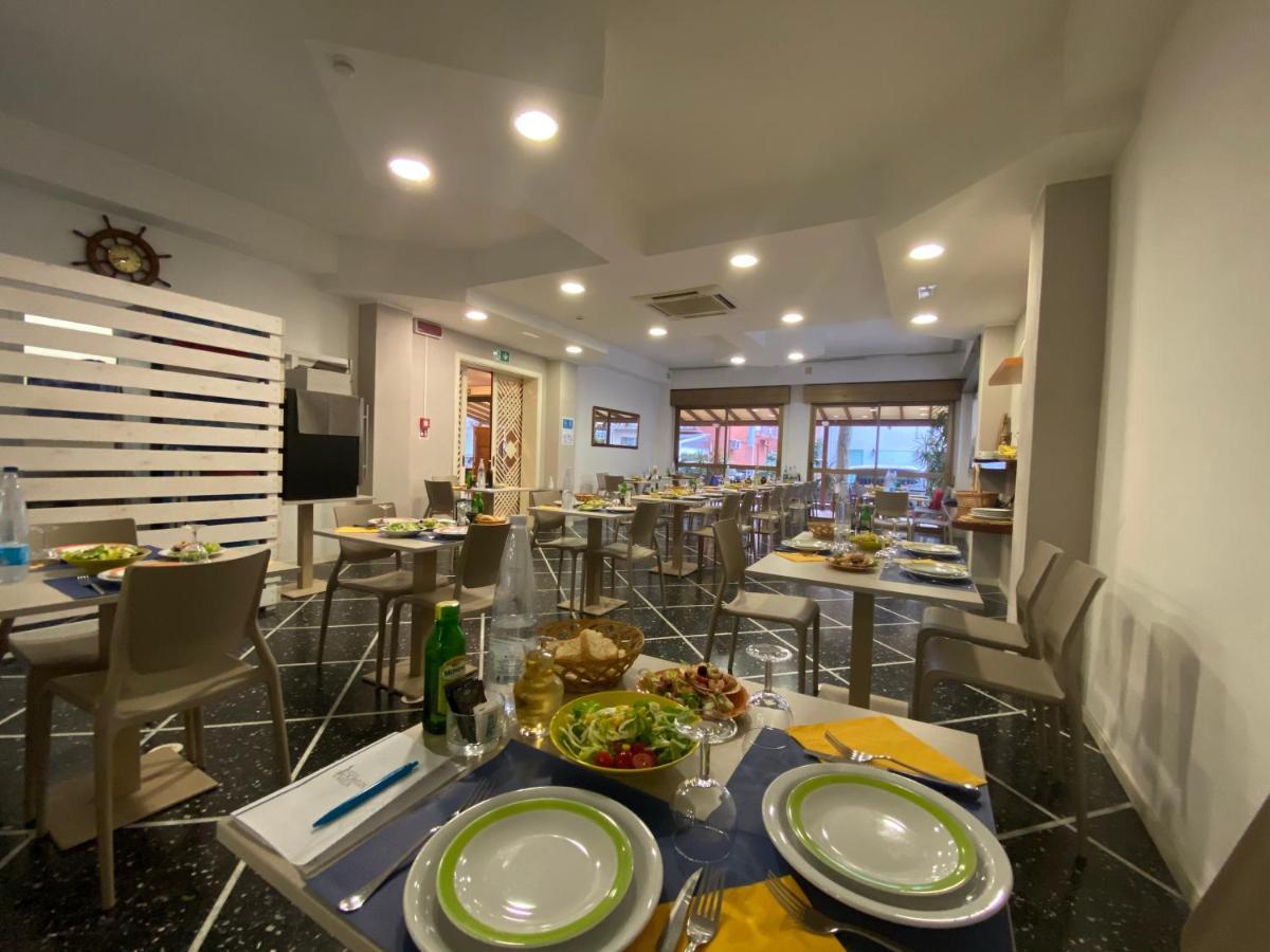 Hotel Domus Mea كاتوليكا المظهر الخارجي الصورة