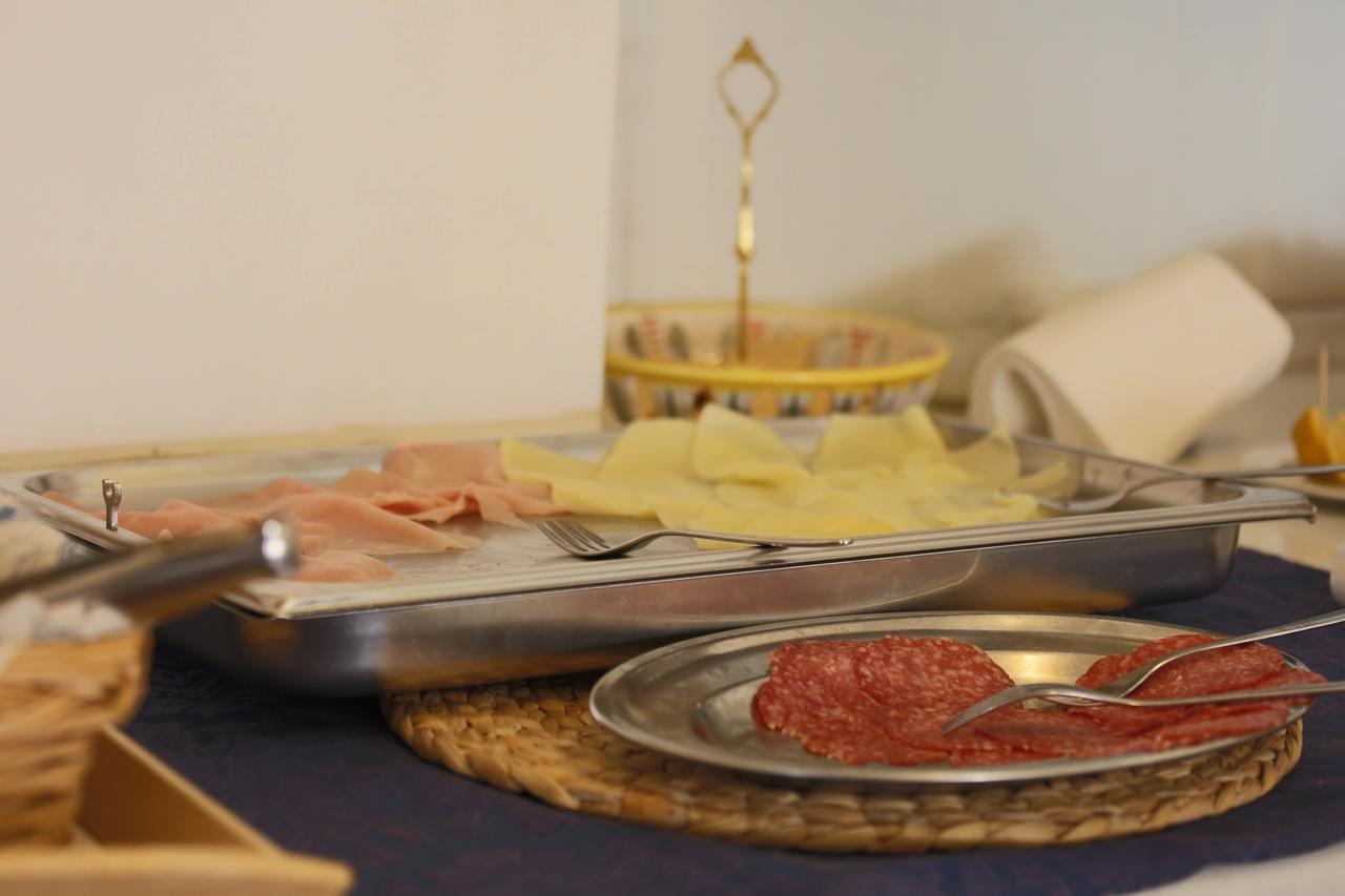 Hotel Domus Mea كاتوليكا المظهر الخارجي الصورة