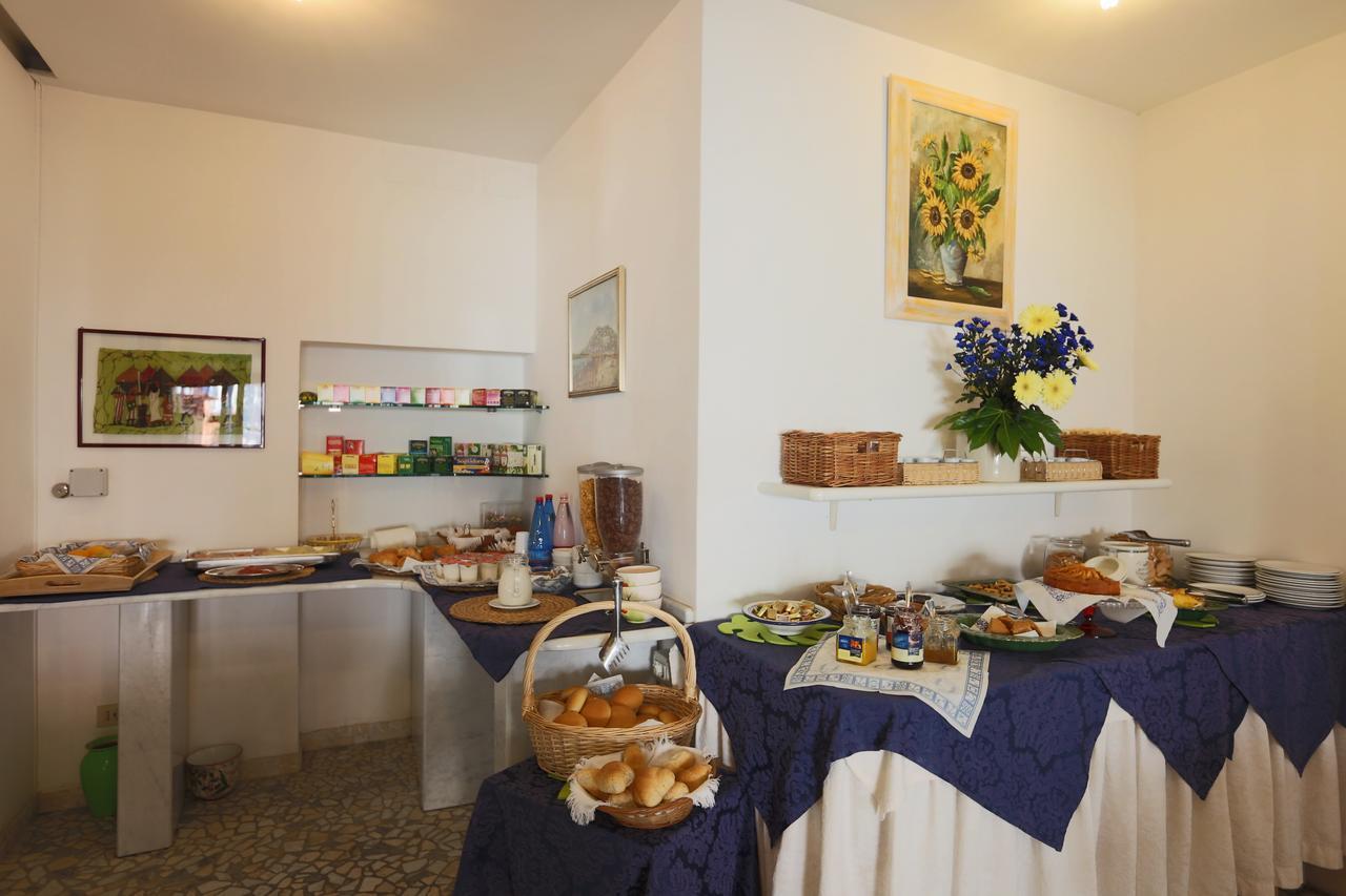 Hotel Domus Mea كاتوليكا المظهر الخارجي الصورة
