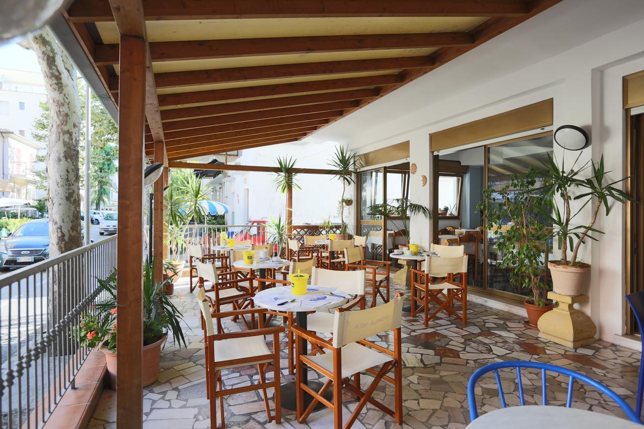 Hotel Domus Mea كاتوليكا المظهر الخارجي الصورة