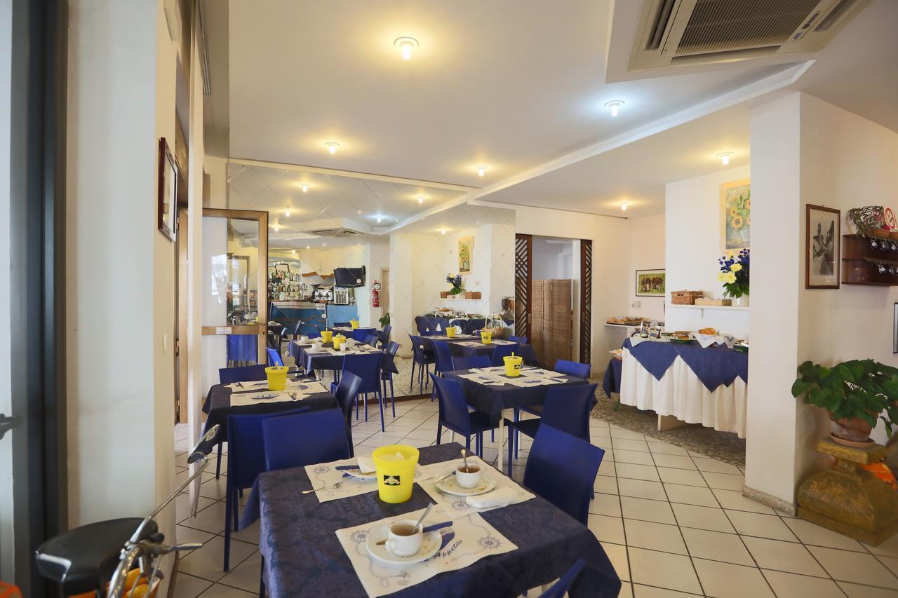Hotel Domus Mea كاتوليكا المظهر الخارجي الصورة