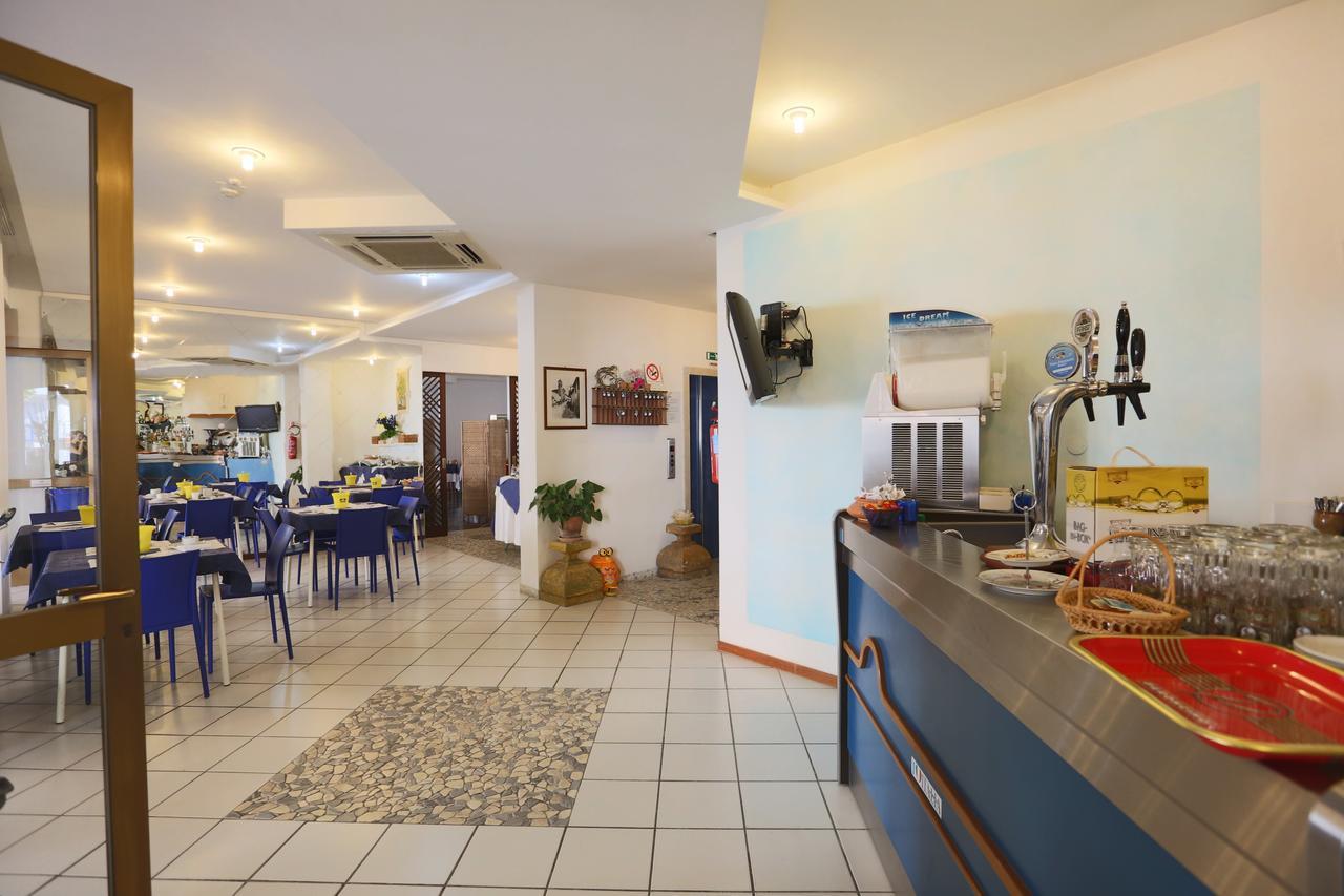 Hotel Domus Mea كاتوليكا المظهر الخارجي الصورة