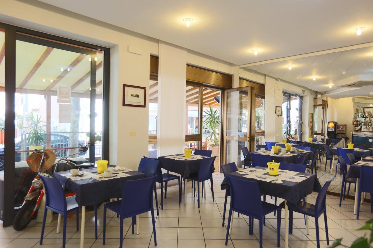 Hotel Domus Mea كاتوليكا المظهر الخارجي الصورة