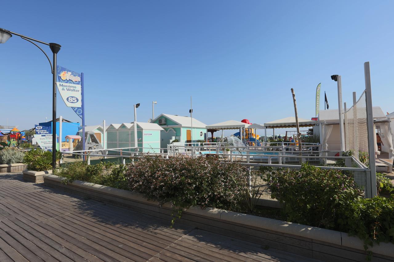 Hotel Domus Mea كاتوليكا المظهر الخارجي الصورة